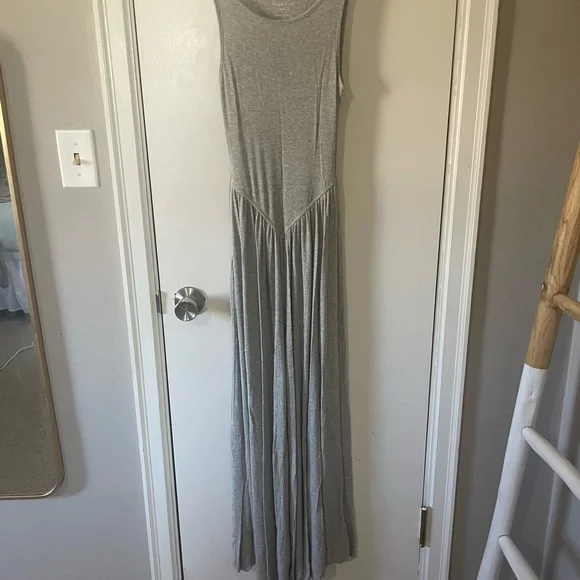 Adorable AE Jumper - Picture 3 of 5